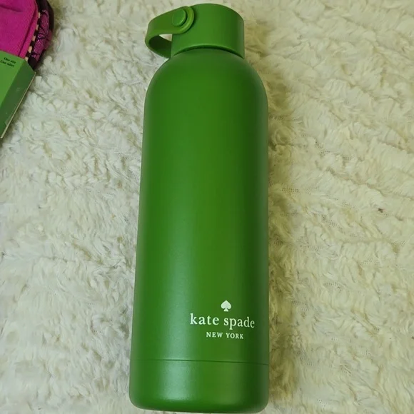 Kate Spade Green Water Bottle 3pair Socks Set And Earrings NWT GIFTABLE - Picture 6 of 8